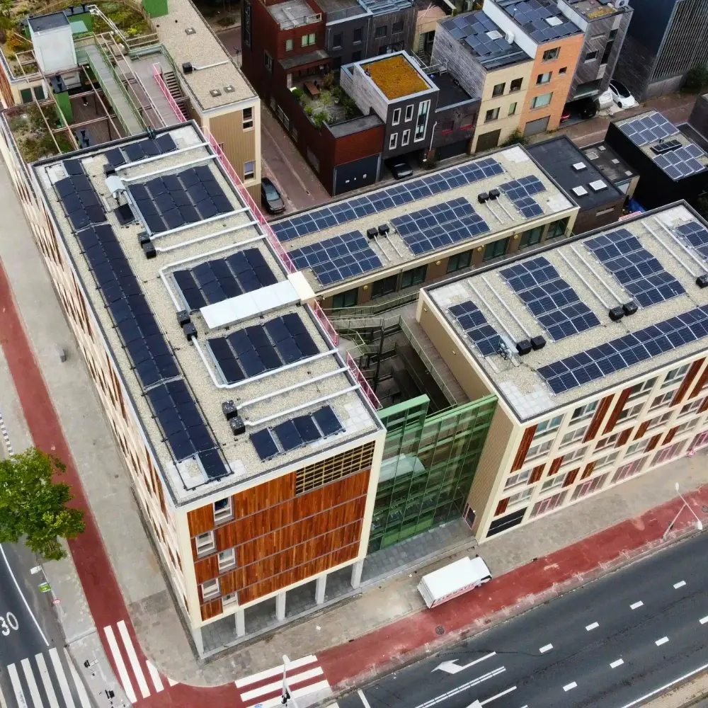 Triple Solar PVT Projekt Poppies Amsterdam