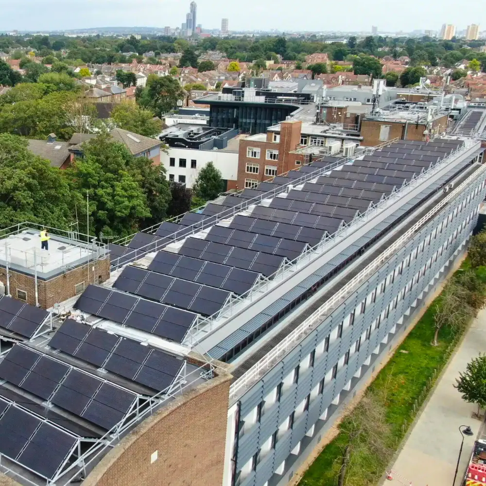 Triple Solar PVT Projekt Universität London